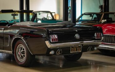 Ford-Mustang-289-V8-Convertible-1966-2-Door-Convertible-23