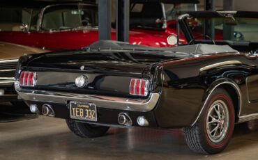 Ford-Mustang-289-V8-Convertible-1966-2-Door-Convertible-25