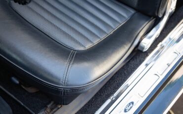 Ford-Mustang-289-V8-Convertible-1966-2-Door-Convertible-28