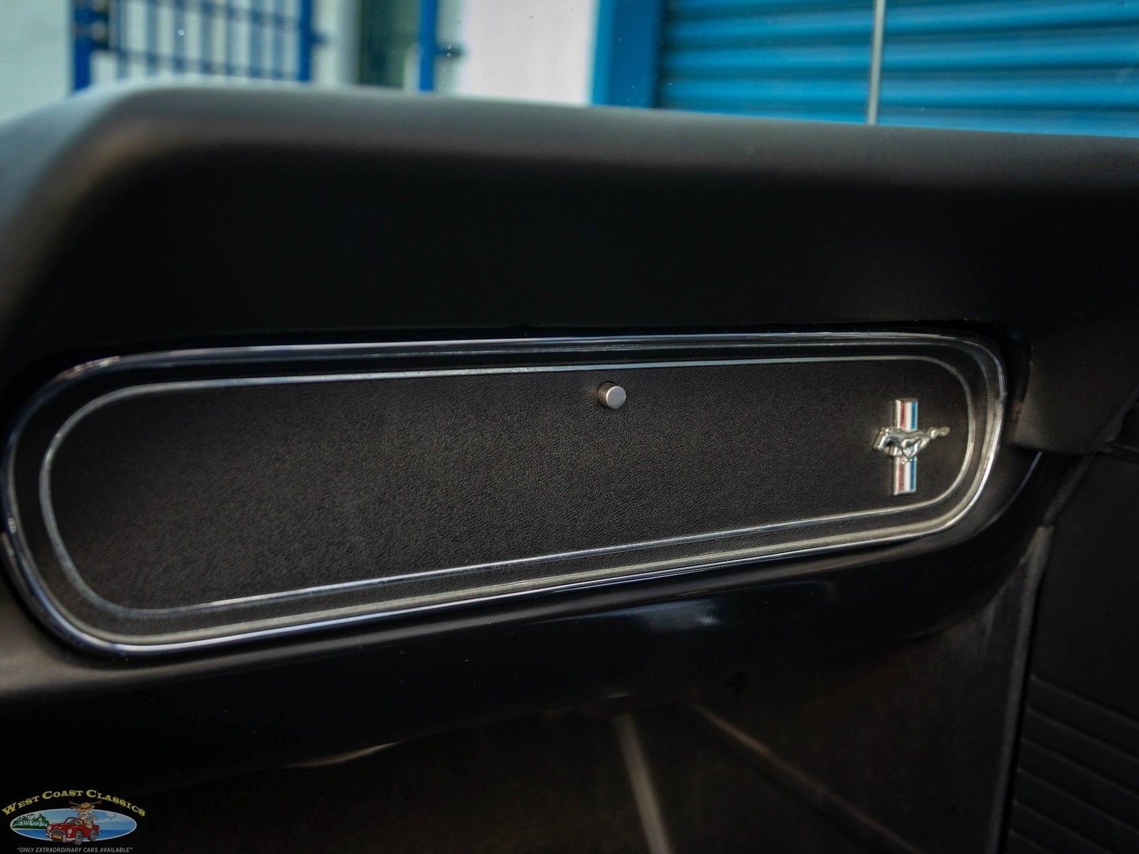 Ford-Mustang-289-V8-Convertible-1966-2-Door-Convertible-39