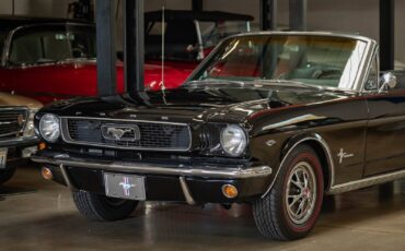 Ford-Mustang-289-V8-Convertible-1966-2-Door-Convertible-8