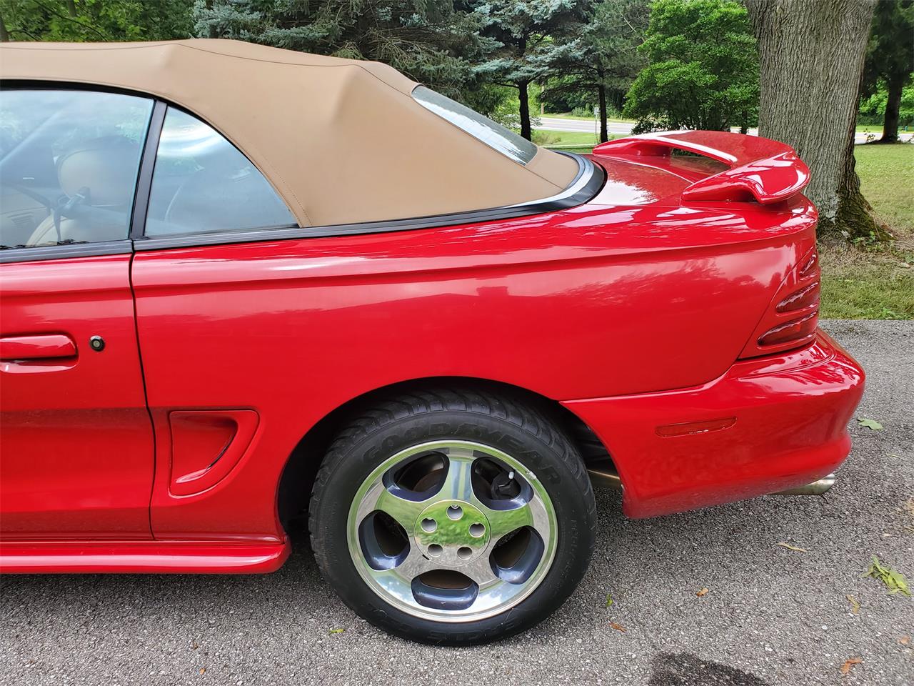 Ford-Mustang-cobra-1994-Rio-Red-Tan-leather-2