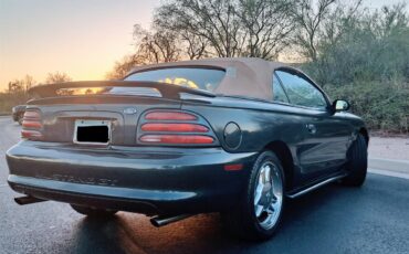 Ford-Mustang-gt-1994-Deep-Forest-Green-Saddle-Leather-10