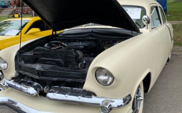 Ford-Other-1949-Sedan-20