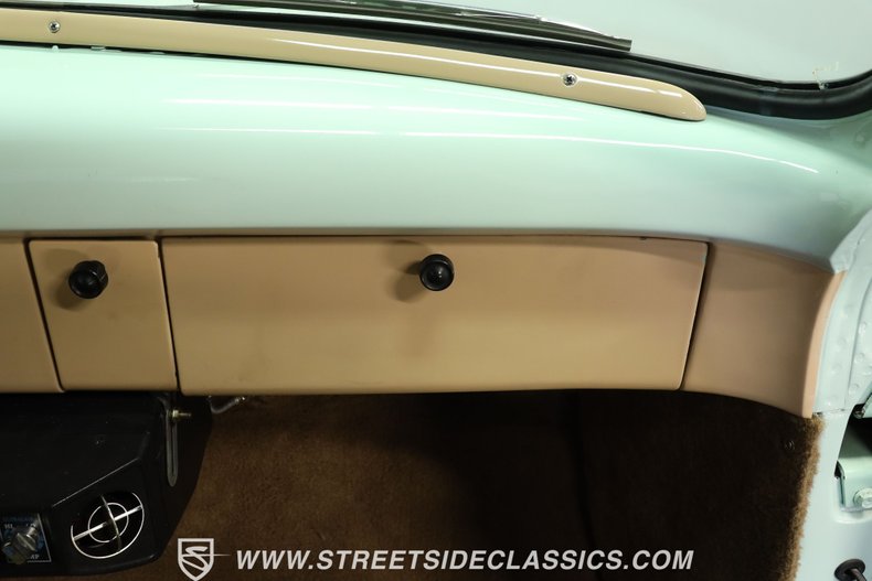Ford-Other-1954-Turquoise-Tan-39