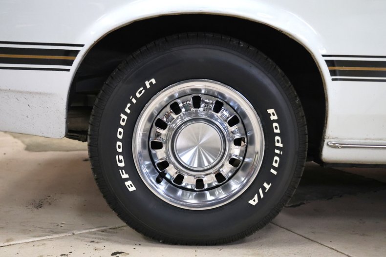 Ford-Other-1969-Pastel-Gray-Paint-Black-19