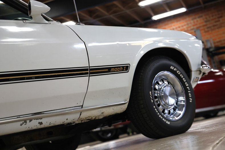 Ford-Other-1969-Pastel-Gray-Paint-Black-36