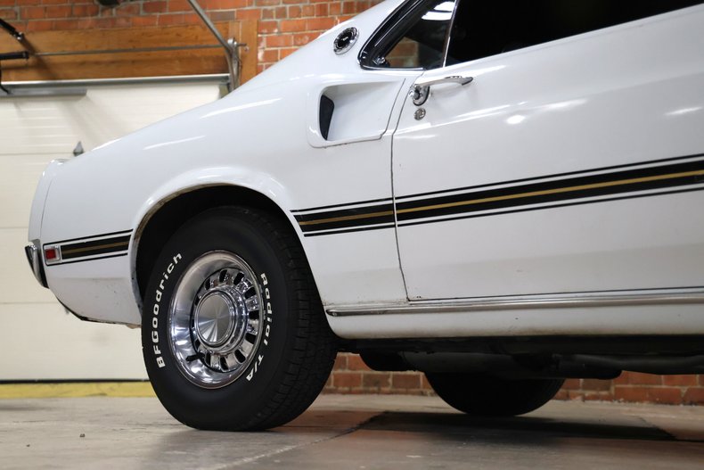 Ford-Other-1969-Pastel-Gray-Paint-Black-37