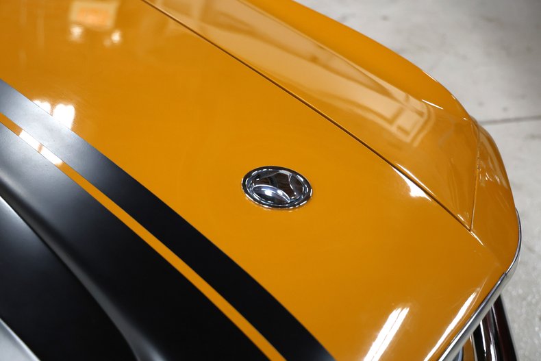 Ford-Other-1970-Grabber-Orange-Black-39