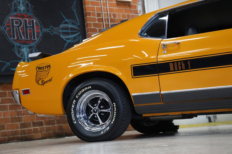 Ford-Other-1970-Grabber-Orange-Black-45