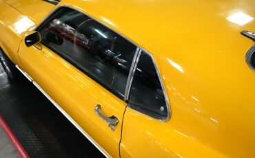 Ford-Other-1970-Yellow-Black-36