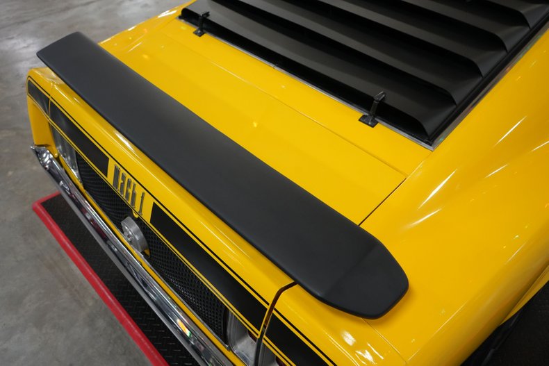Ford-Other-1970-Yellow-Black-39