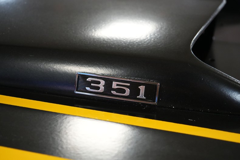 Ford-Other-1970-Yellow-Black-48