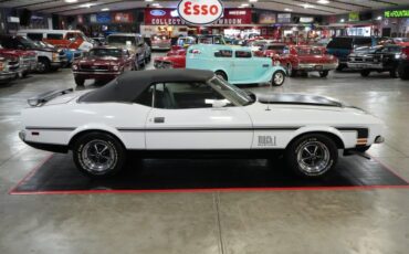 Ford-Other-1972-White-Black-21