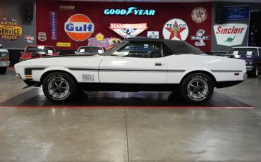 Ford-Other-1972-White-Black-25