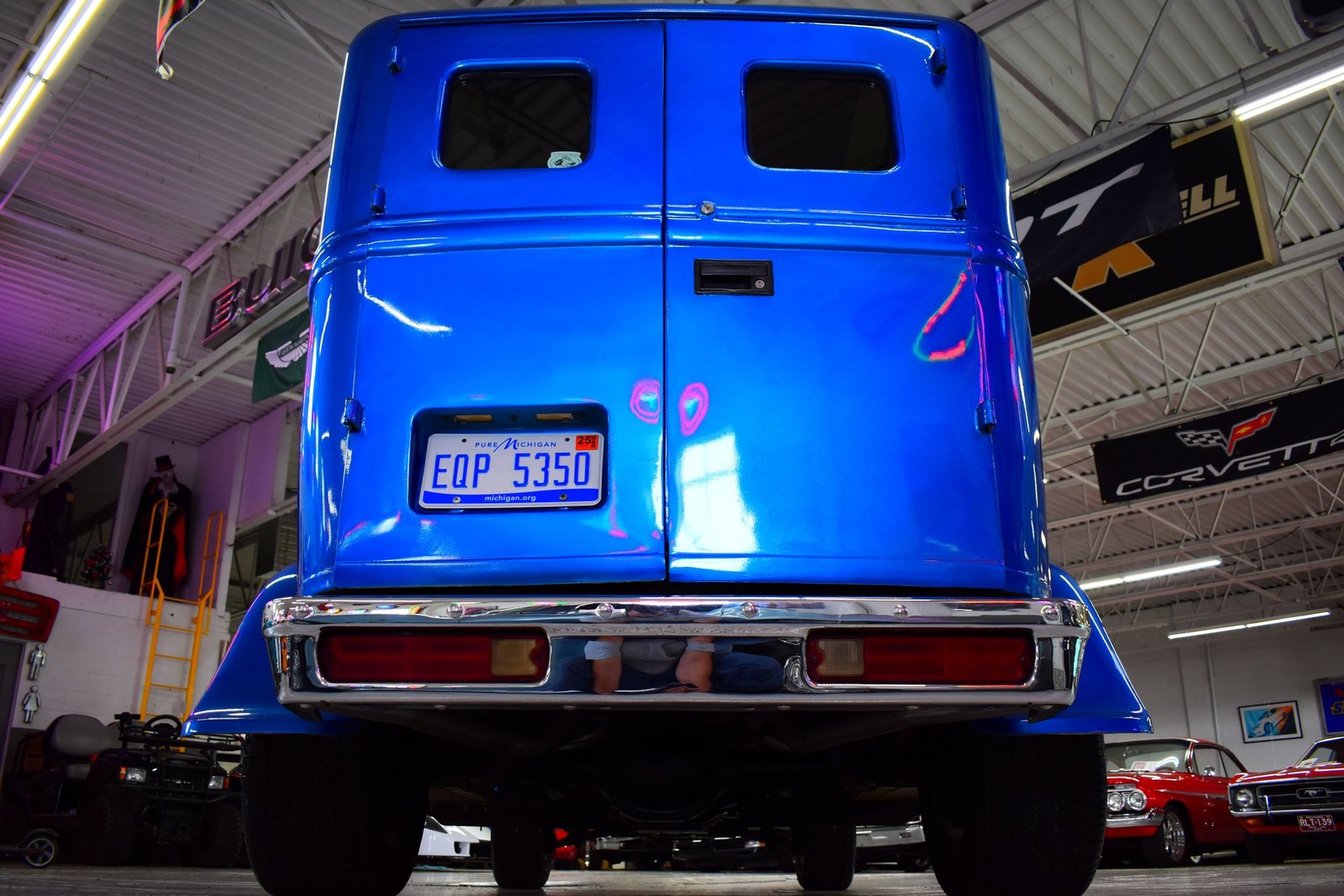 Ford-Panel-Truck-1934-11