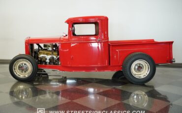 Ford-Pickup-1932-Red-Tan-5