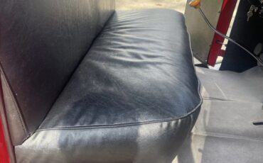 Ford-Pickup-1935-Red-Black-1