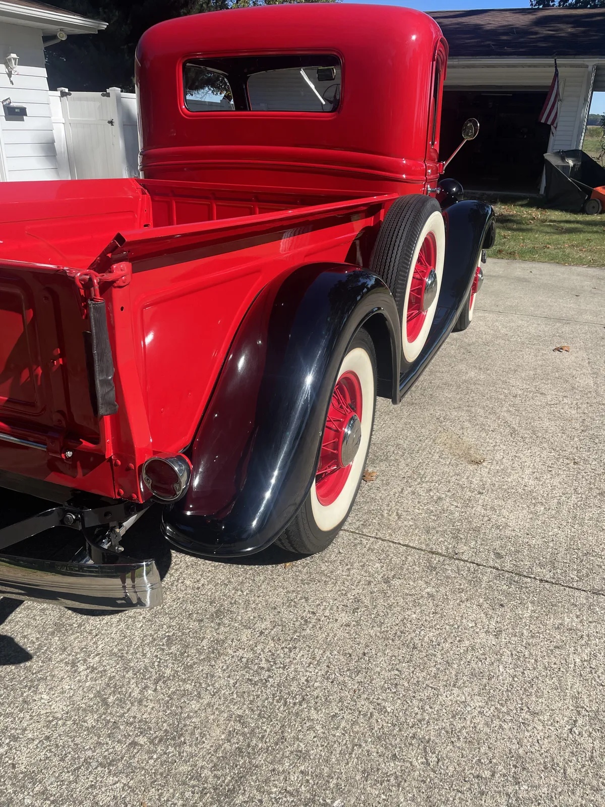 Ford-Pickup-1935-Red-Black-5
