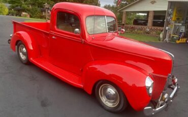 Ford-Pickup-1940-Red-Beige-1