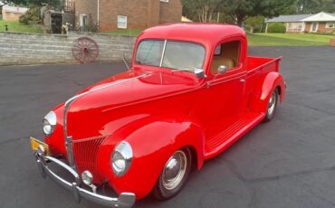 Ford-Pickup-1940-Red-Beige
