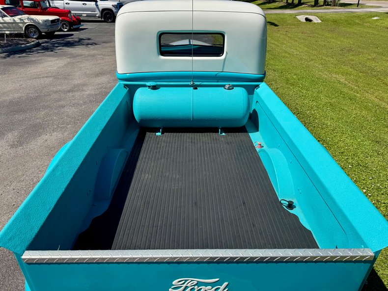 Ford-Pickup-1940-Teal-Teal-ampamp-White-2-T-1