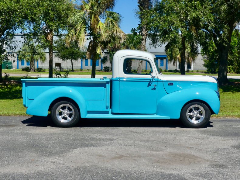 Ford-Pickup-1940-Teal-Teal-ampamp-White-2-T-10