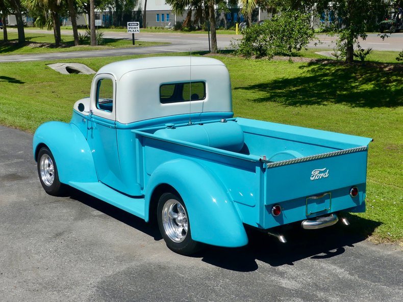 Ford-Pickup-1940-Teal-Teal-ampamp-White-2-T-17