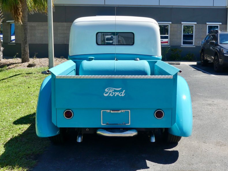 Ford-Pickup-1940-Teal-Teal-ampamp-White-2-T-22