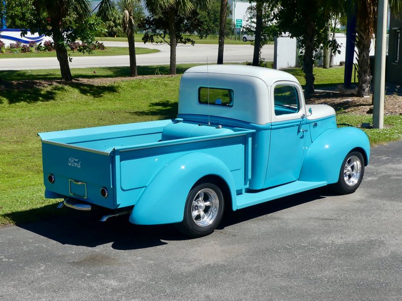 Ford-Pickup-1940-Teal-Teal-ampamp-White-2-T-24