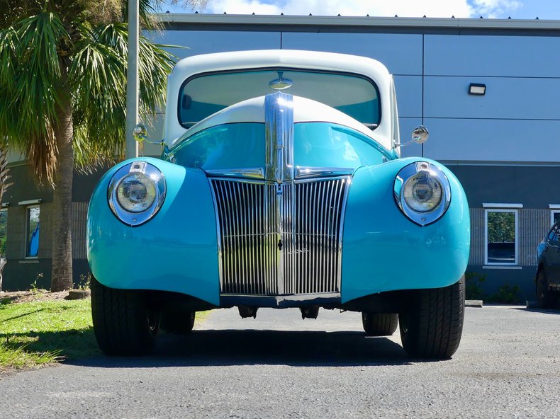 Ford-Pickup-1940-Teal-Teal-ampamp-White-2-T-33