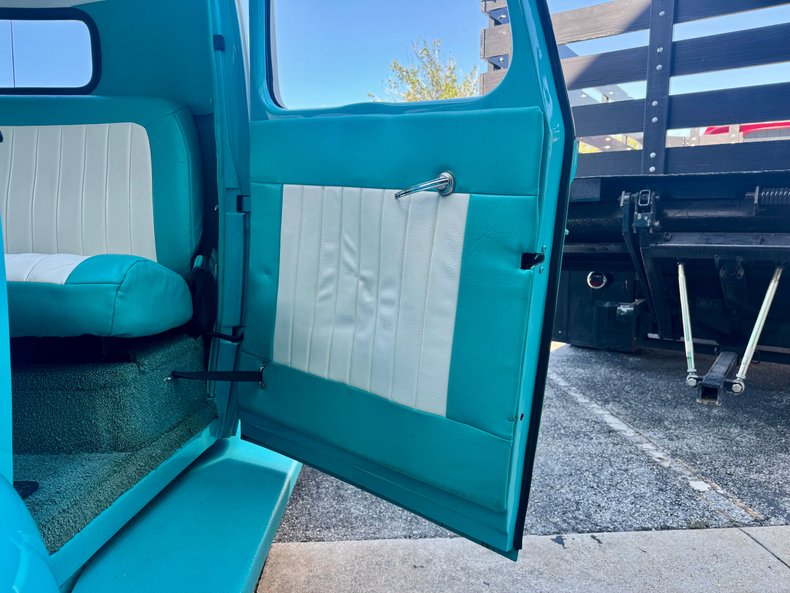 Ford-Pickup-1940-Teal-Teal-ampamp-White-2-T-36
