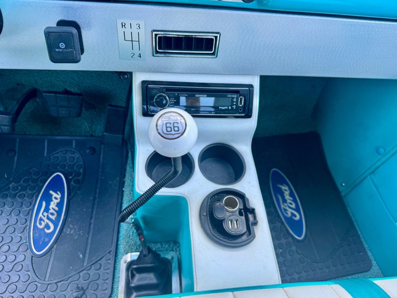 Ford-Pickup-1940-Teal-Teal-ampamp-White-2-T-8