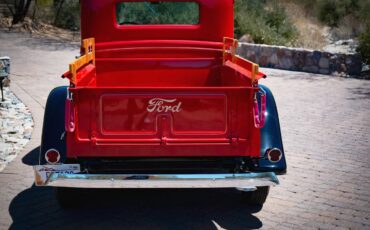 Ford-Pre-war-pickups-1936-Red-Brown-7
