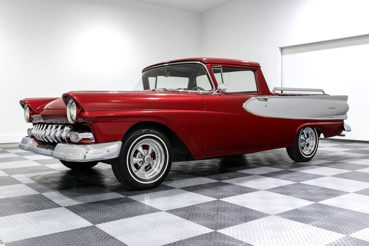 Ford-Ranchero-1957-Pickup-Truck-2