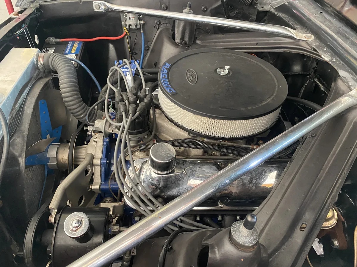 Ford-Ranchero-1965-Dark-Gray-Black-2