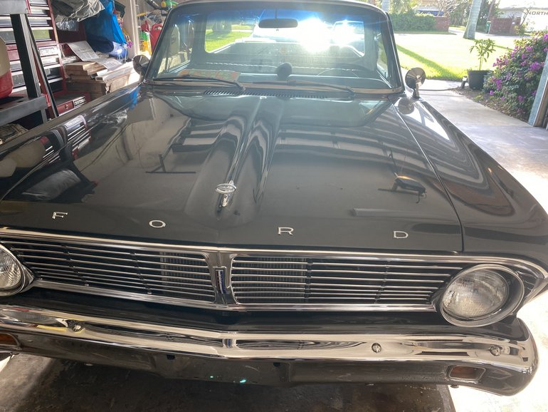 Ford-Ranchero-1965-Dark-Gray-Black