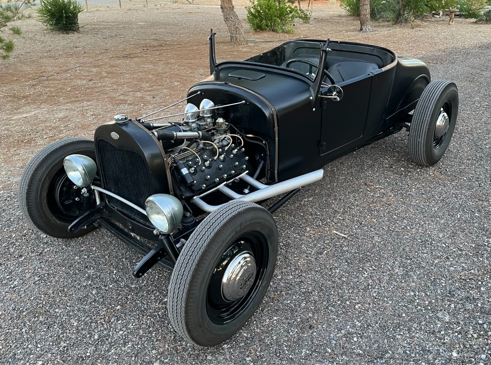 Ford-Roadster-1927-Convertible-6