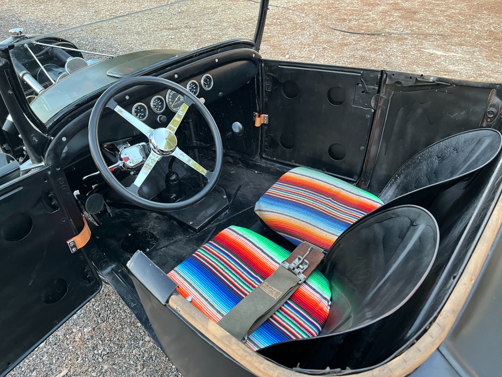 Ford-Roadster-1927-Convertible-9