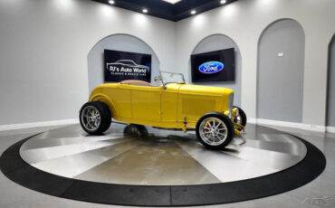 Ford-Roadster-1932-10