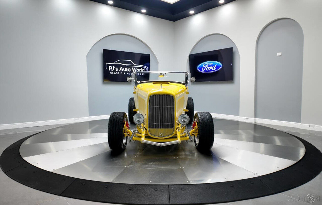 Ford-Roadster-1932-7