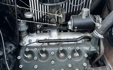 Ford-Roadster-1932-Black-Brown-Leather-15
