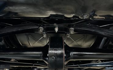 Ford-Roadster-1932-Black-Brown-Leather-19