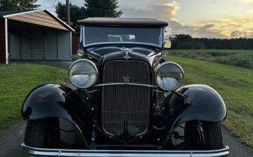 Ford-Roadster-1932-Black-Brown-Leather-3