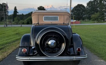 Ford-Roadster-1932-Black-Brown-Leather-4