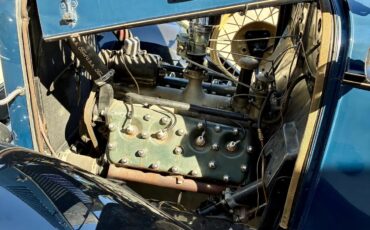 Ford-Roadster-1932-Blue-Tan-8