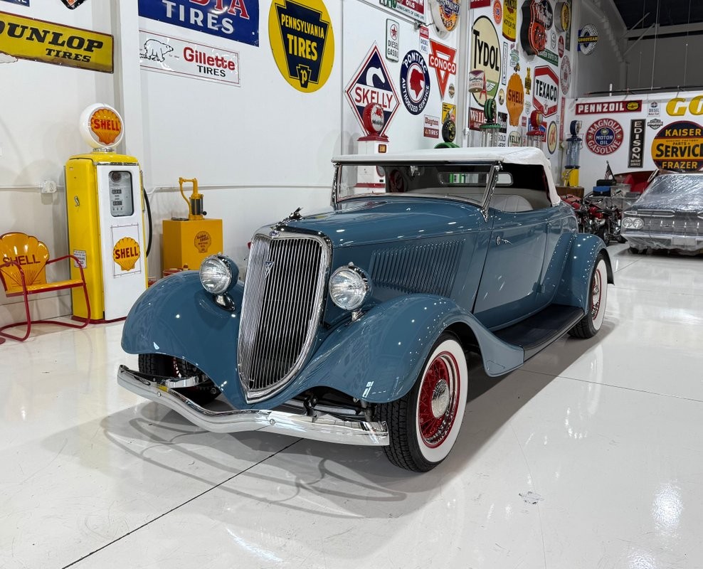 Ford-Roadster-Henry-Ford-Steel-1934-Roadster-31