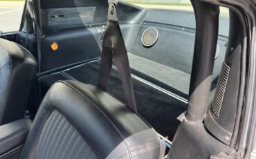 Ford-Shelby-mustang-1968-White-Black-12