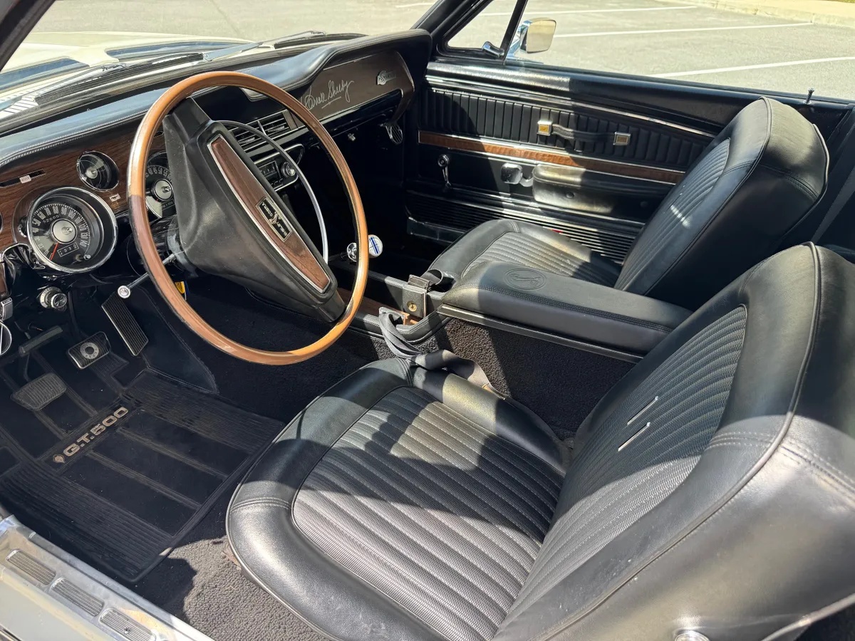 Ford-Shelby-mustang-1968-White-Black-13