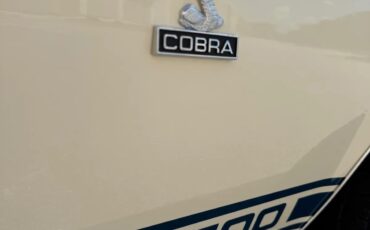 Ford-Shelby-mustang-1968-White-Black-17